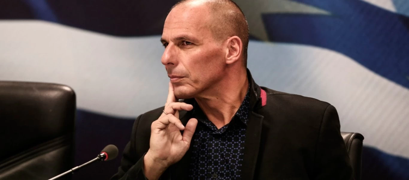Η «επιστροφή» του Γ.Βαρουφάκη: Εξαπέλυσε μύδρους κατά ιδιοκτητών MME & δικτατορίας στην ενημέρωση